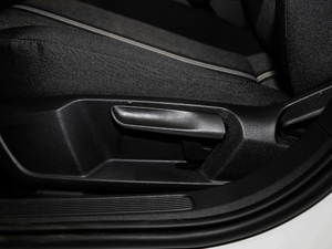 2019200TSI DSGLа VI {{