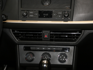 2019200TSI DSGL(fng)а VI {(dio)L(fng)