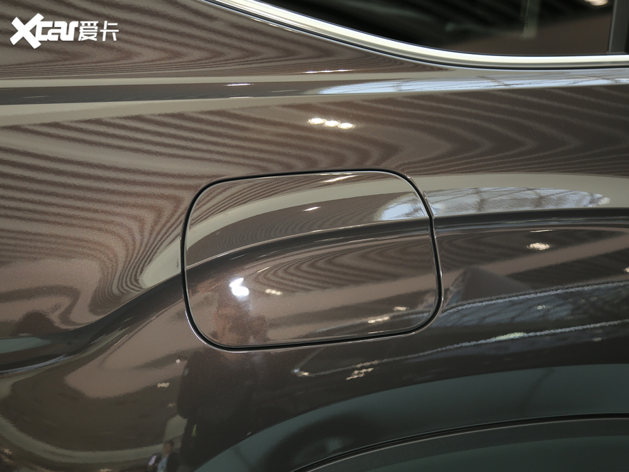 2020; 530 V6 (q)Ş VI