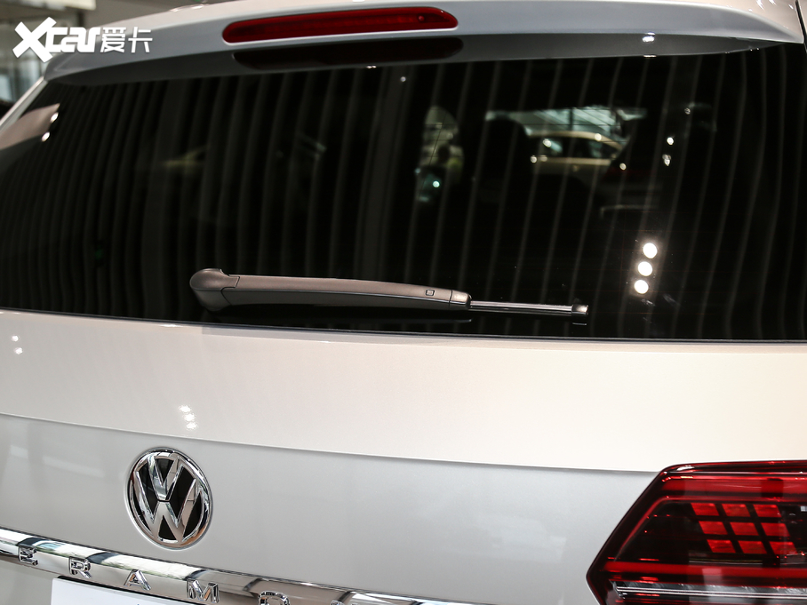 2020; Ŀ 380TSI (q)A