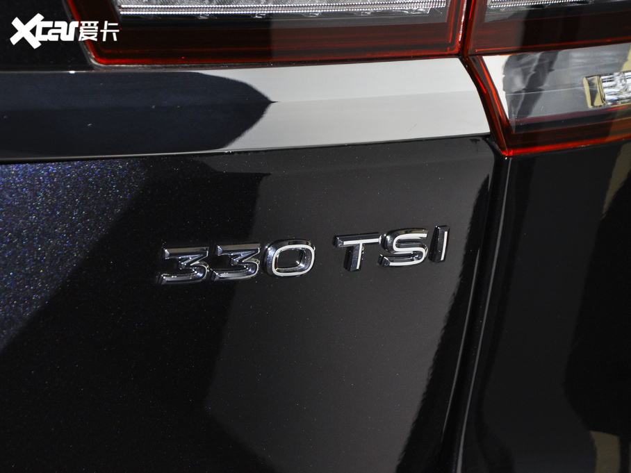 2020; Ŀ 330TSI A