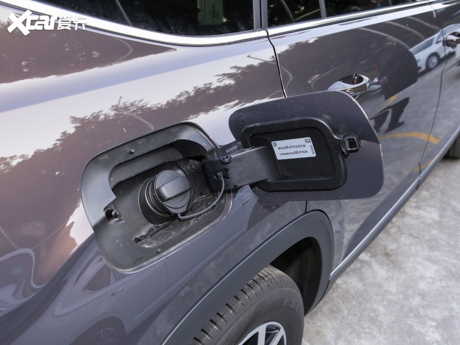 2020��;�� �Ŀ� 530 V6 �����A��