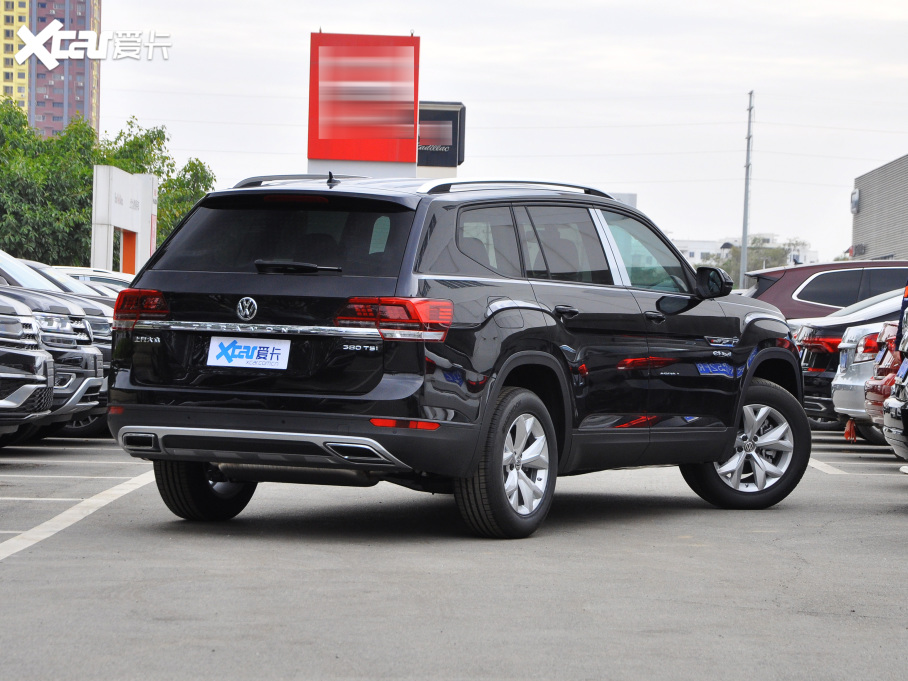 2020; Ŀ 380TSI m VI