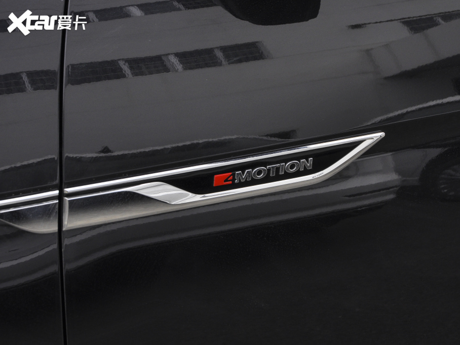 2020; Ŀ 380TSI m VI