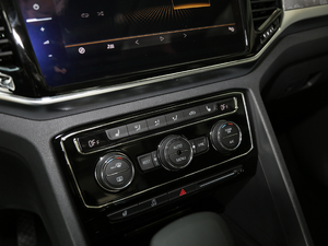 2020530 V6 Ş VI п؅^