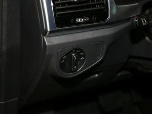 2020Ŀ 380TSI A п؅^