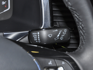 2020Ŀ 330TSI A п؅^