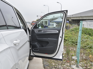 2020Ŀ 530 V6 (q)Ş g