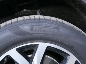 2020Ŀ 530 V6 (q)A ݆̥Ʒ