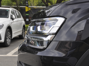 2020Ŀ 380TSI m VI ^