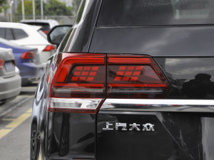 2020Ŀ 380TSI m VI ^