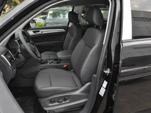 2020Ŀ 380TSI m VI g