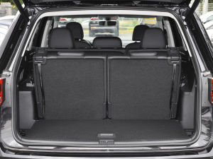 2020Ŀ 380TSI m VI g