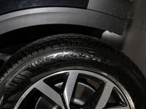 2020Ŀ 530 V6 A ݆̥ߴ