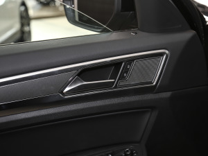 2020Ŀ 530 V6 (q)A g