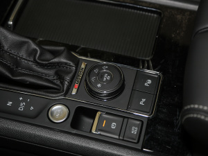 2020Ŀ 530 V6 A п؅^