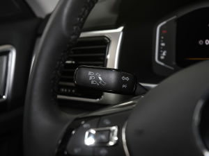 2020Ŀ 530 V6 A п؅^(q)