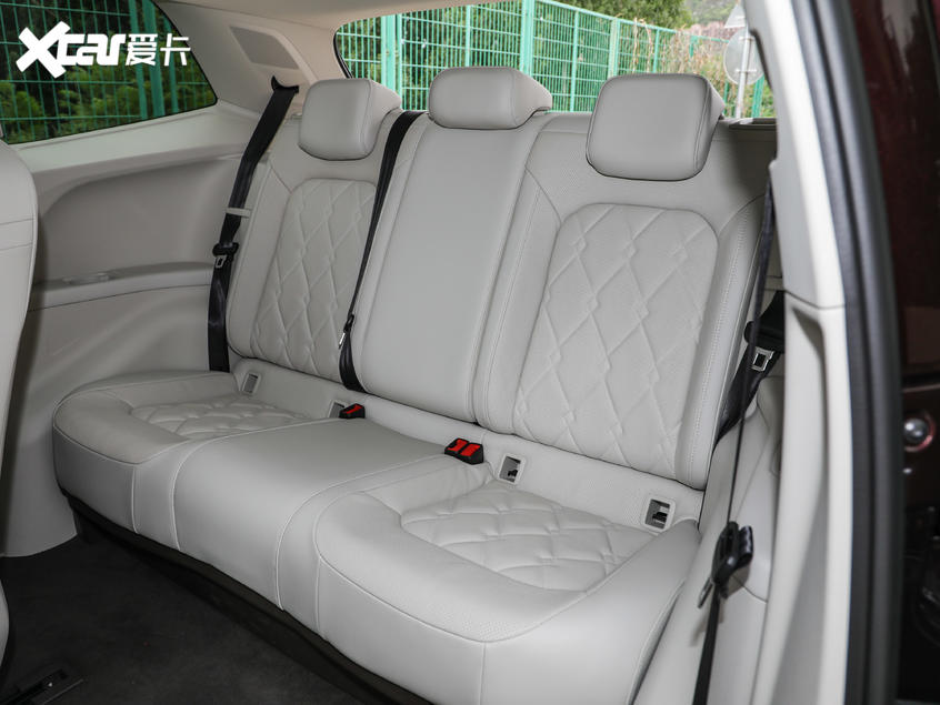 上汽大眾2020款Viloran