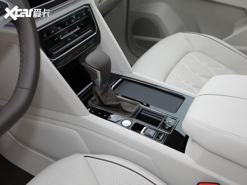 上汽大眾2020款Viloran