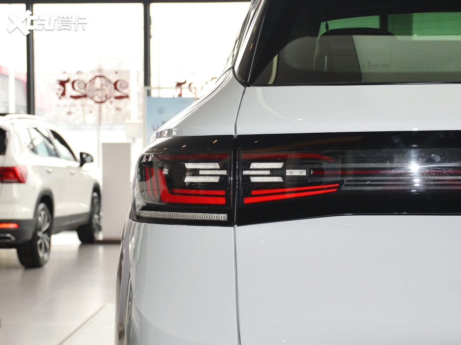 2021I(lng)D.4 X Pro OLm(x)