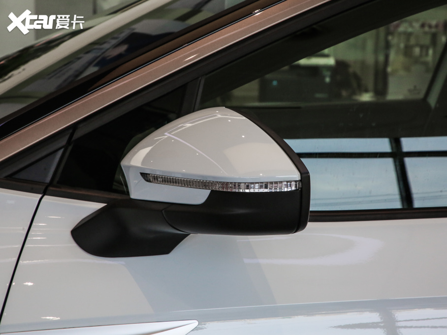 2021ID.4 X 1st Edition ID.Ҋ