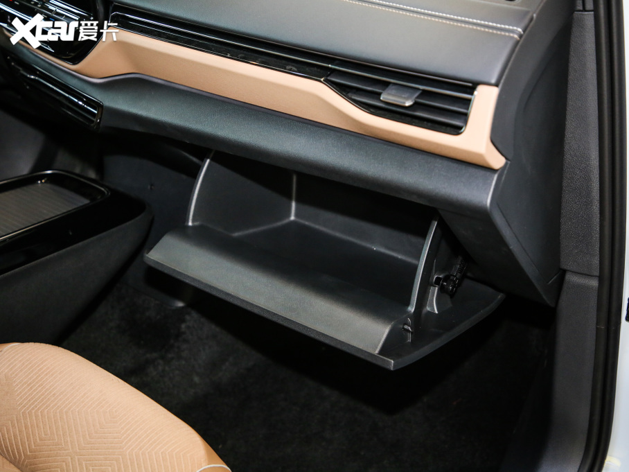 2021ID.4 X 1st Edition ID.Ҋ