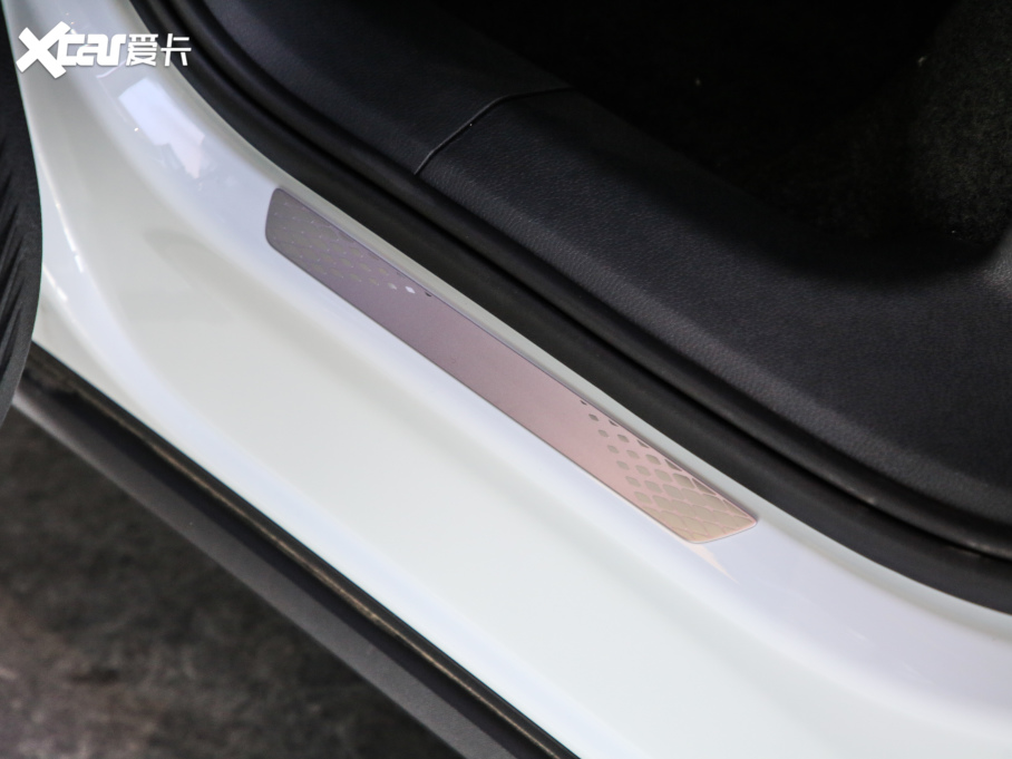 2021ID.4 X 1st Edition ID.Ҋ