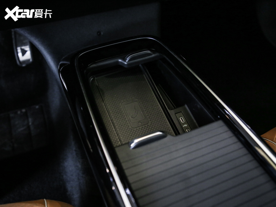 2021ID.4 X 1st Edition ID.Ҋ