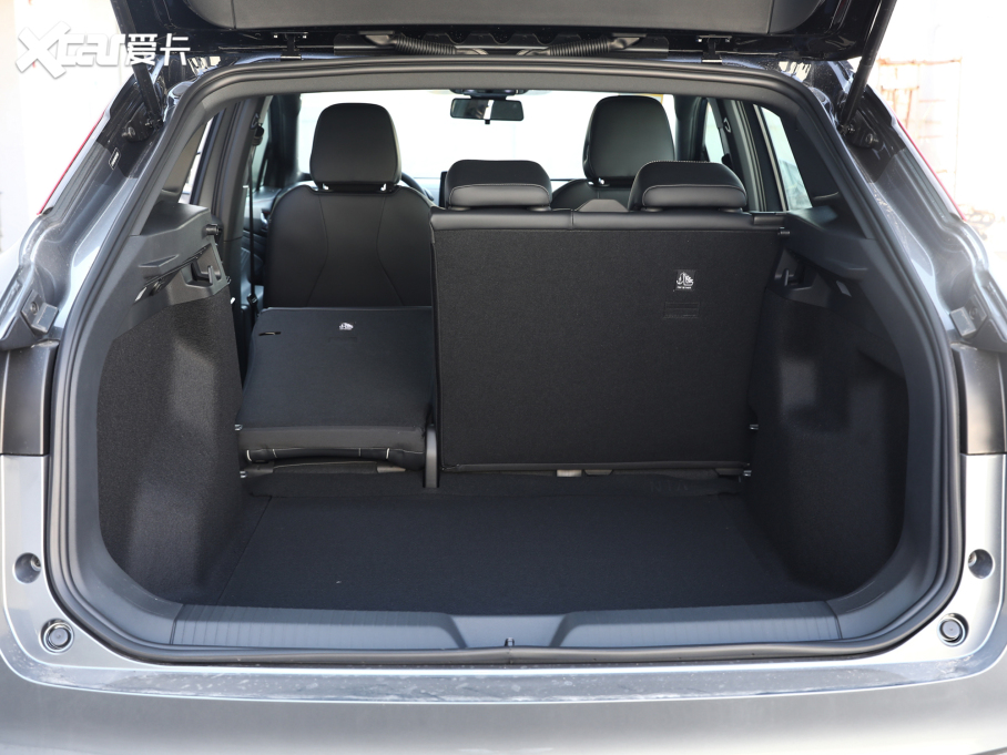 2021��I(l��ng)D.4 X Pure ������