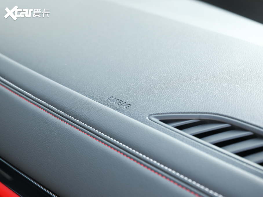 2021I(lng)D.4 X Pure 