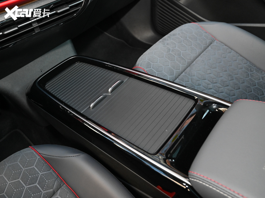 2021ID.4 X Pro OLm(x)