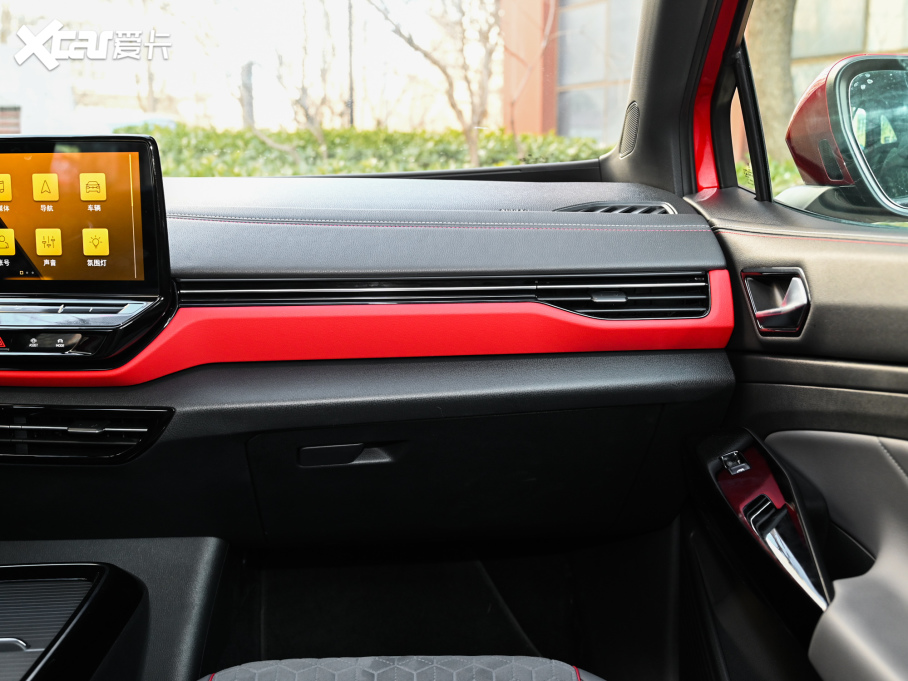 2021I(lng)D.4 X Pro OLm(x)