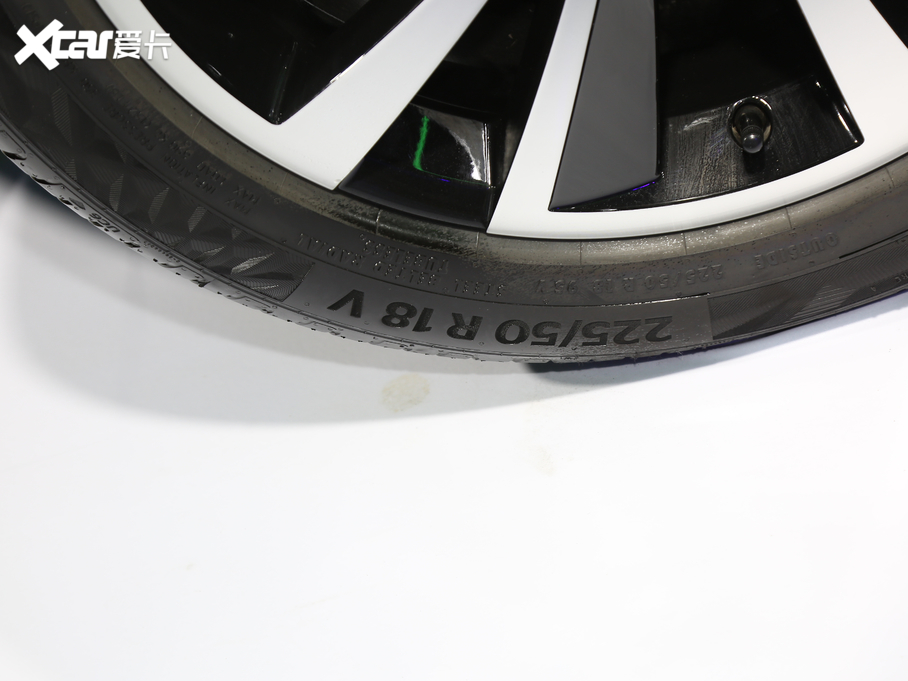 2020; 280TSI APLUS V