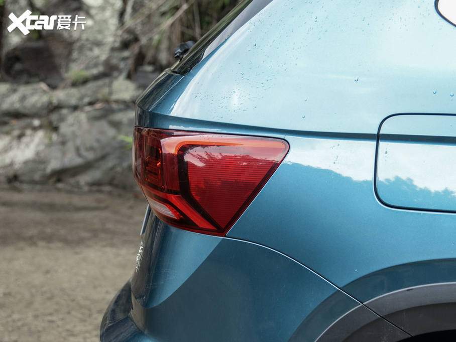 2020; 330TSI (q)Ş VI