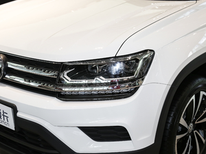 2020280TSI APLUS VI ^