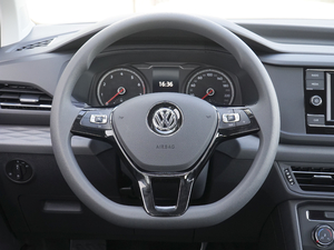 2020款280TSI 风尚版 国VI 方向盘