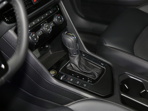 2020款280TSI 豪华版PLUS 国V 换挡杆