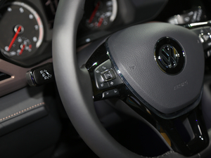 2020280TSI APLUS V п؅^