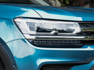 2020330TSI (q)Ş (gu)VI (x)(ji)^