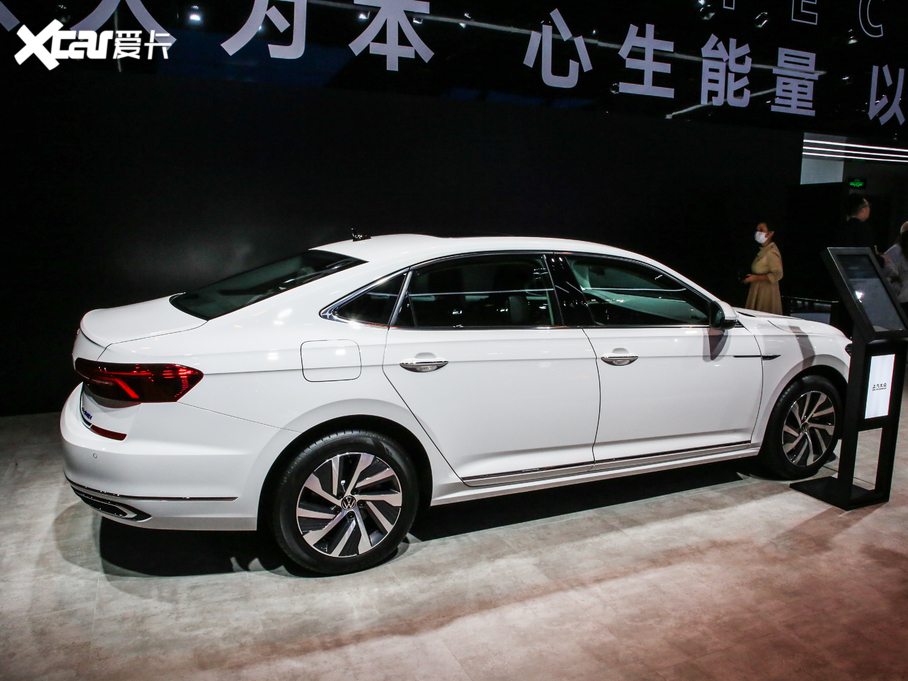 2020�����_������Դ 430PHEV ��Ӻ��A�� ��V