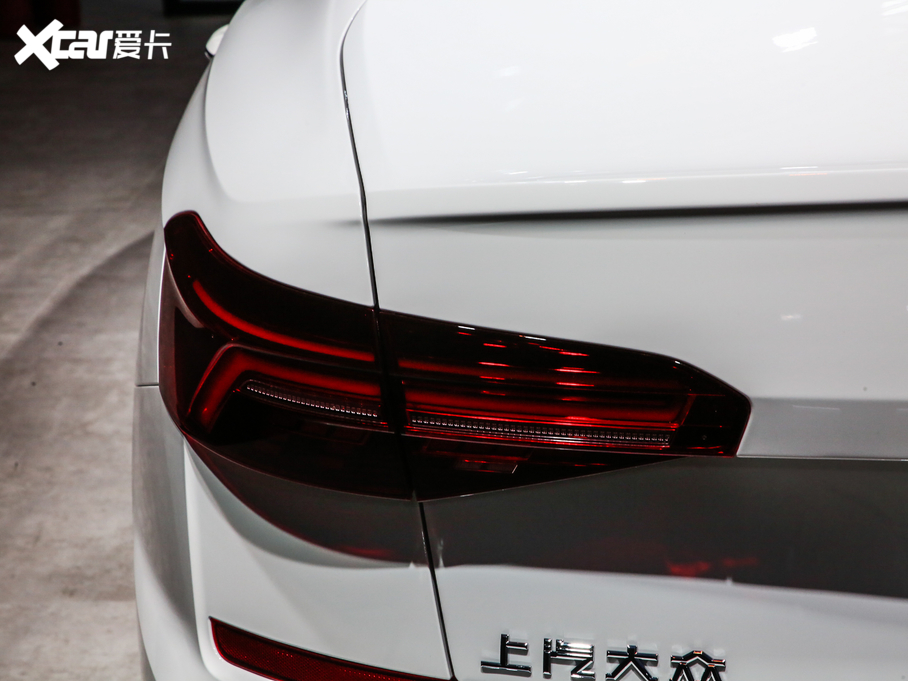 2020_Դ 430PHEV ӺA V