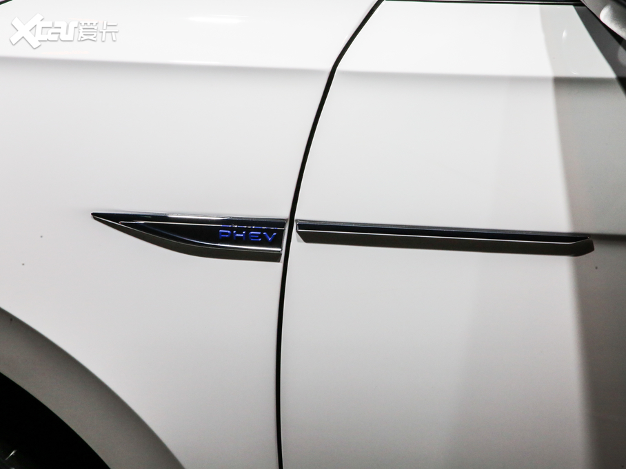 2020�����_������Դ 430PHEV ��Ӻ��A�� ��V