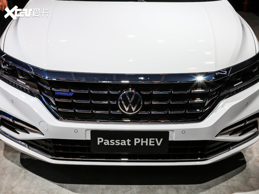 2020�����_������Դ 430PHEV ��Ӻ��A�� ��V