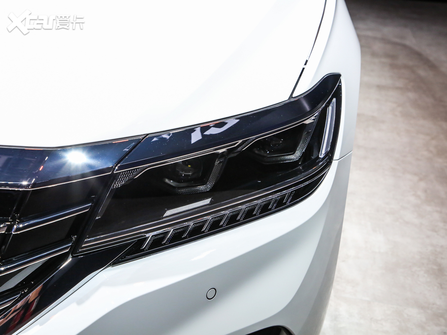 2020_Դ 430PHEV ӺA V