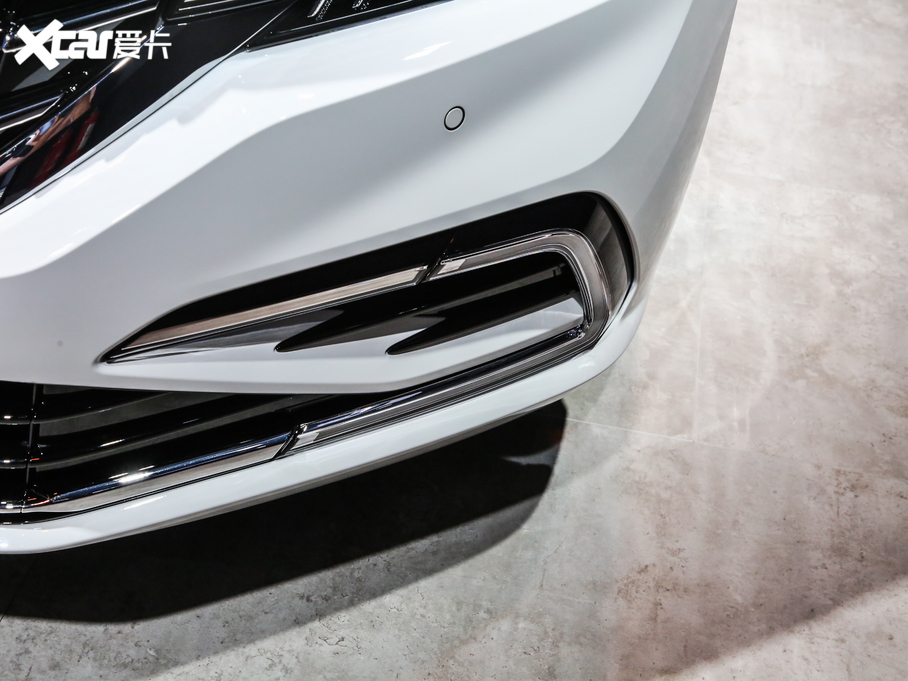 2020�����_������Դ 430PHEV ��Ӻ��A�� ��V