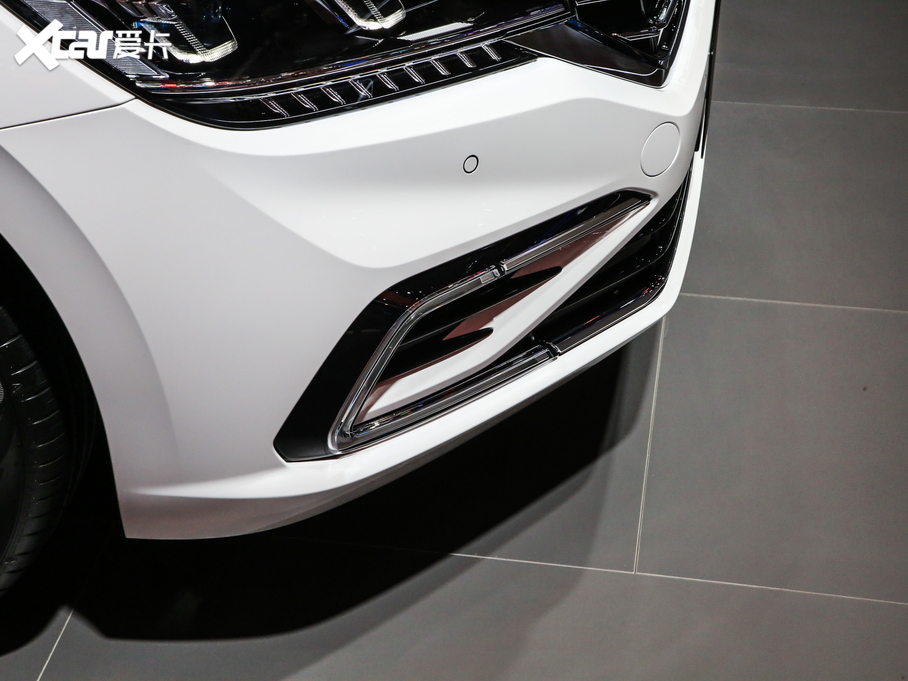 2020�����_������Դ 430PHEV ���(d��ng)��Ӣ�� ��(gu��)VI