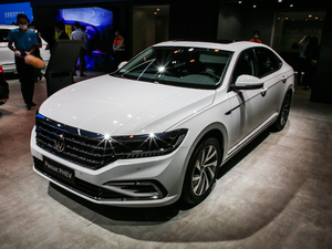 2020430PHEV 춯 V ǰ45