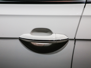 2020430PHEV ӺA V {T