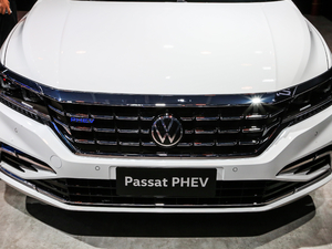 2020430PHEV ӺA V оW