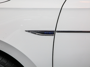 2020430PHEV ӾӢ VI ^